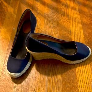 J crew closed toe navy espadrille wedges